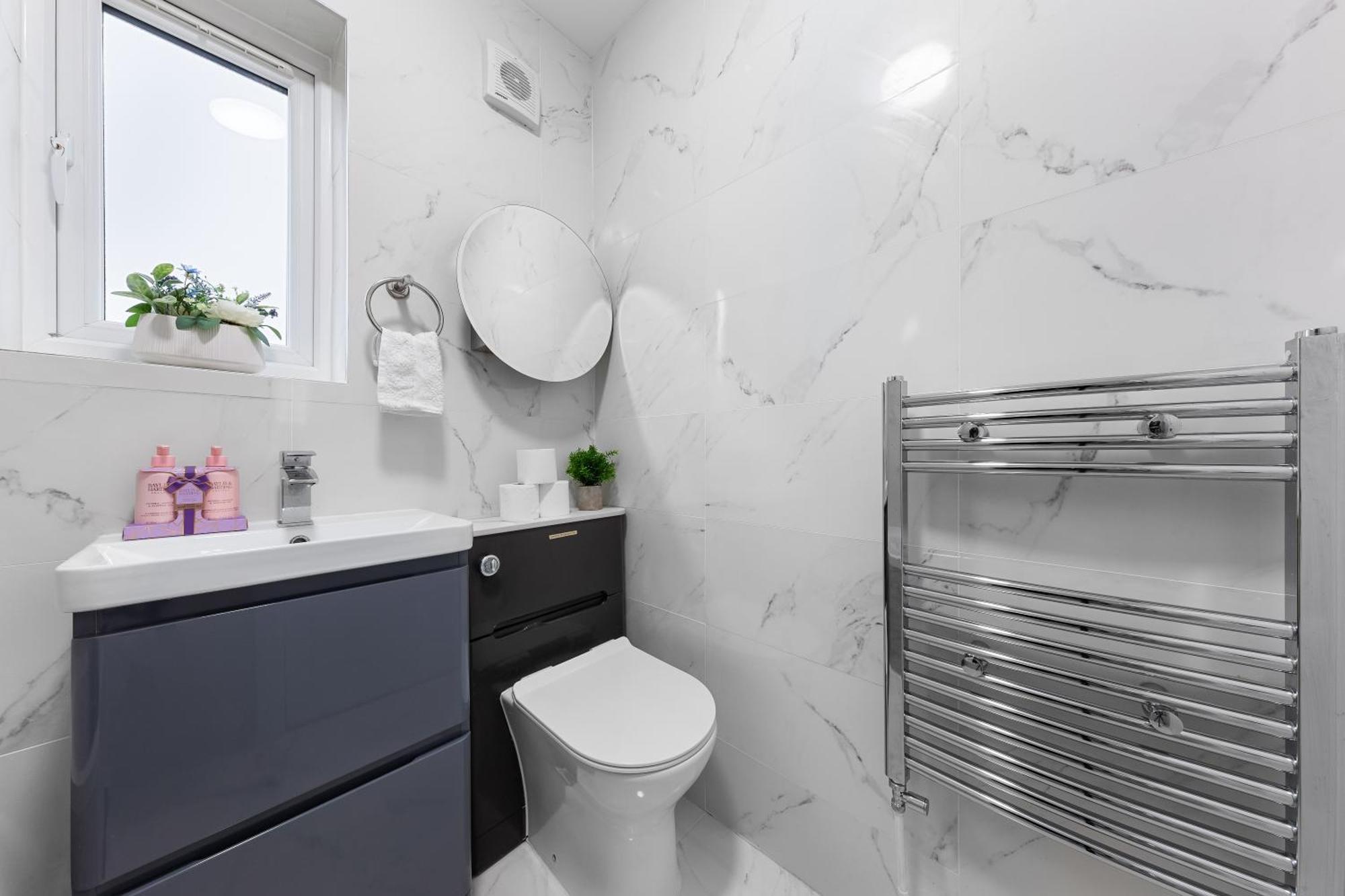 3 Bedroom House Close To Dartford Station Extérieur photo
